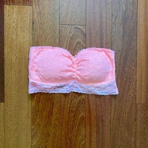 NWOT Peach Padded Lace Bandeau